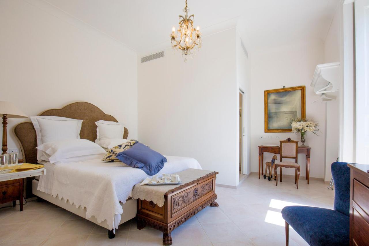 Отель Palazzo Cacace Relais Мета Экстерьер фото