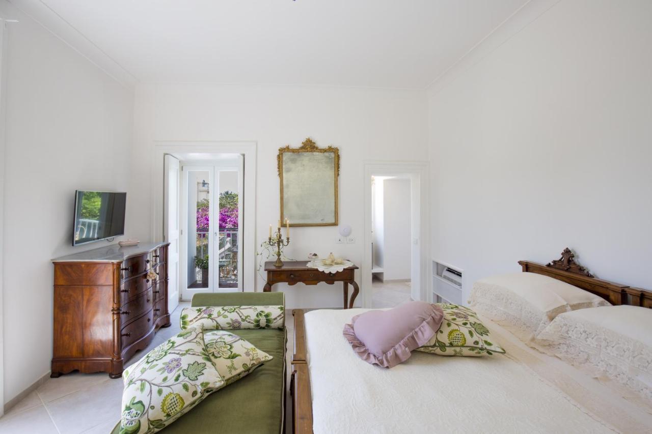 Отель Palazzo Cacace Relais Мета Экстерьер фото